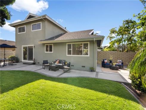 17252  Almelo   Lane, Huntington Beach, CA