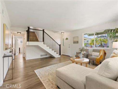 17252  Almelo   Lane, Huntington Beach, CA