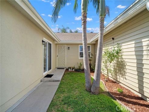 8272  Guilders   Drive, Huntington Beach, CA