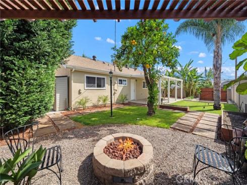 8272  Guilders   Drive, Huntington Beach, CA