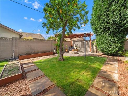 8272  Guilders   Drive, Huntington Beach, CA