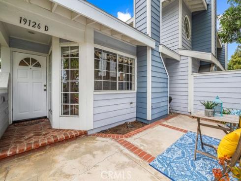 19126  Queensport  D  Lane, Huntington Beach, CA