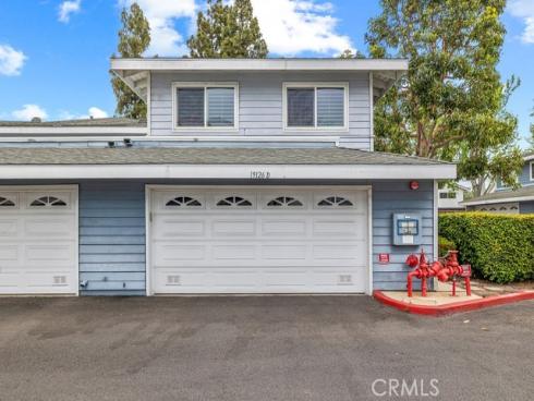 19126  Queensport  D  Lane, Huntington Beach, CA