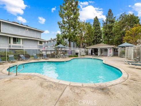 19126  Queensport  D  Lane, Huntington Beach, CA