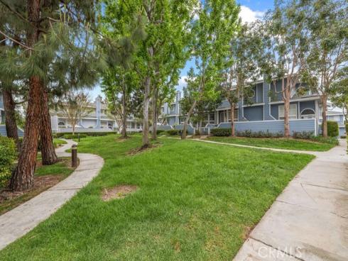 19126  Queensport  D  Lane, Huntington Beach, CA