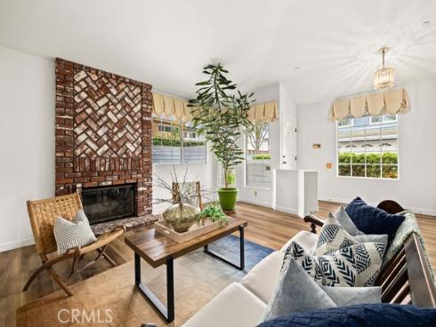 19126  Queensport  D  Lane, Huntington Beach, CA