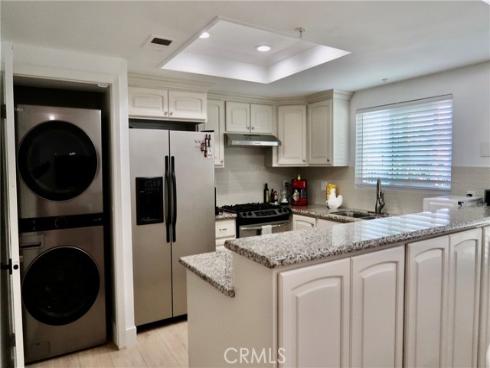 4561  Warner  101 , Huntington Beach, CA