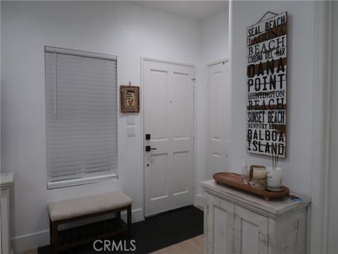 4561  Warner  101 , Huntington Beach, CA