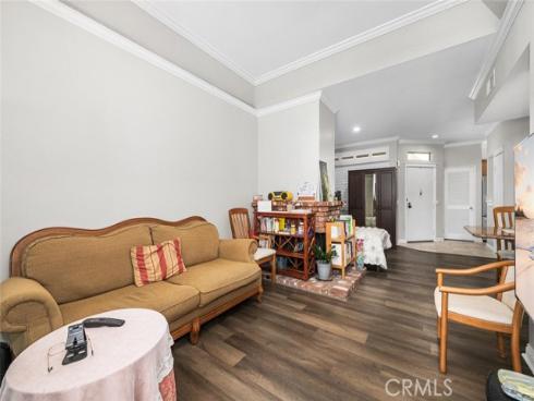 5146 Dorado 106 Drive, Huntington Beach, CA