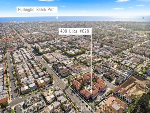 409  Utica  C-29 , Huntington Beach, CA