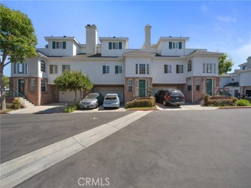 18723  Chapel   Lane, Huntington Beach, CA