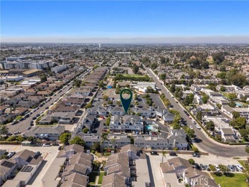 18723  Chapel   Lane, Huntington Beach, CA