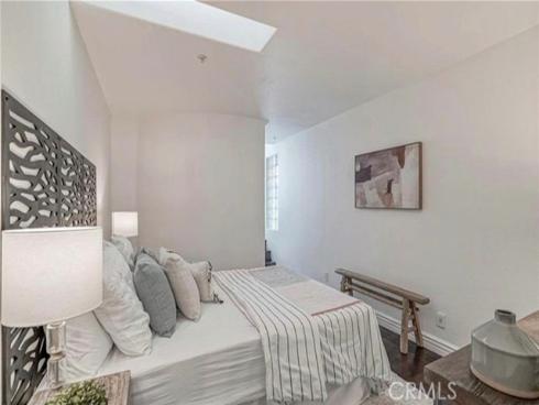 18723  Chapel   Lane, Huntington Beach, CA