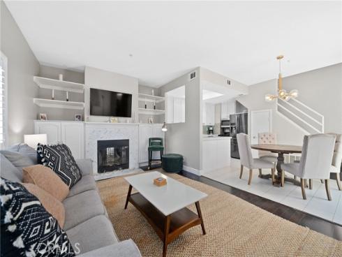 18723  Chapel   Lane, Huntington Beach, CA