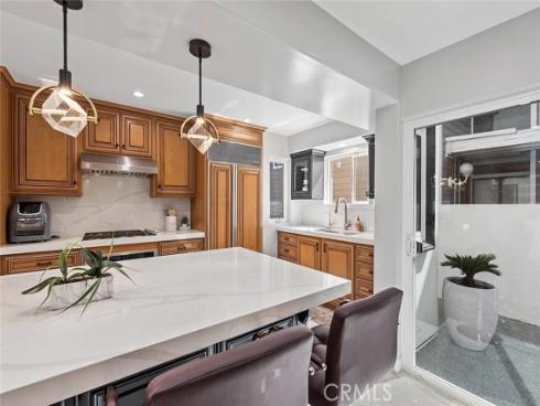 16742 Intrepid Ln , Huntington Beach, CA