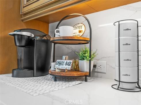 16742 Intrepid Ln , Huntington Beach, CA