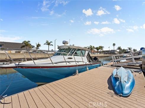 16742 Intrepid Ln , Huntington Beach, CA