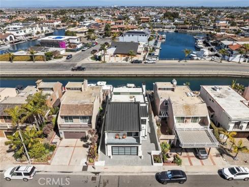 16742 Intrepid Ln , Huntington Beach, CA