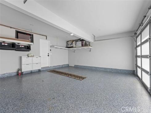 16742 Intrepid Ln , Huntington Beach, CA