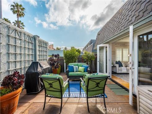 8282  Artista Drive  , Huntington Beach, CA