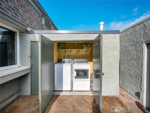 8282  Artista Drive  , Huntington Beach, CA