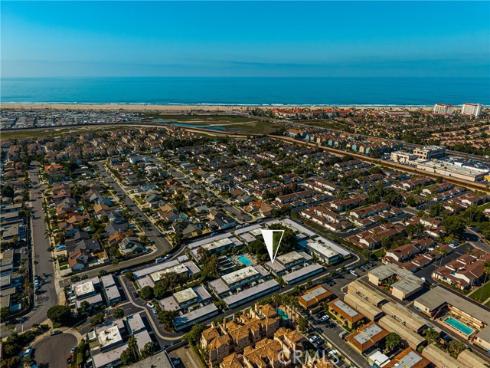 8282  Artista Drive  , Huntington Beach, CA