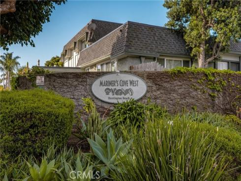 8282  Artista Drive  , Huntington Beach, CA