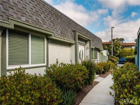 8282  Artista Drive  , Huntington Beach, CA