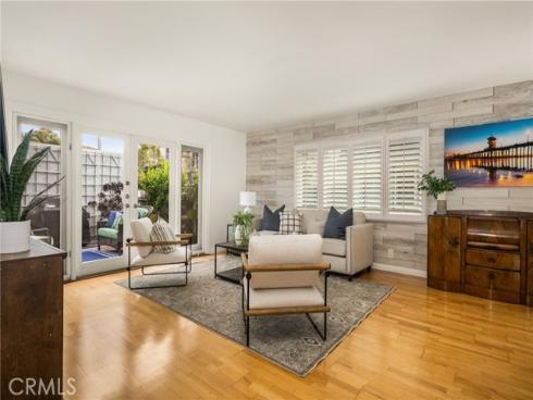 8282  Artista Drive  , Huntington Beach, CA