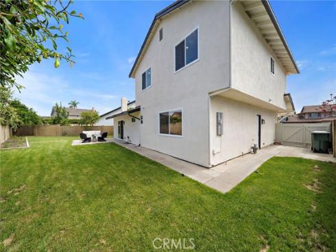 17081  Pleasant  , Huntington Beach, CA