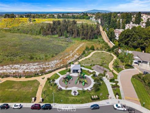 17081  Pleasant  , Huntington Beach, CA