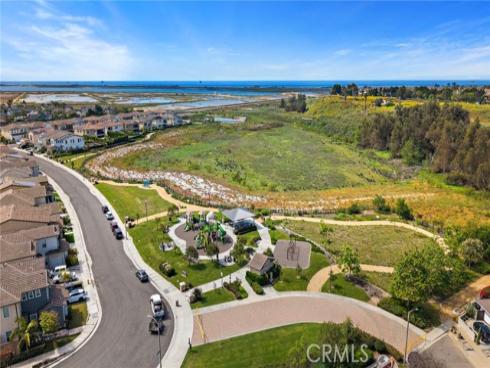 17081  Pleasant  , Huntington Beach, CA