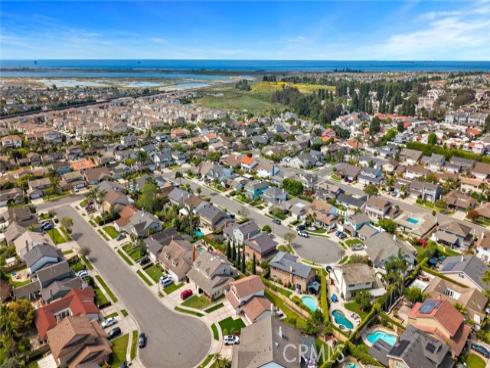 17081  Pleasant  , Huntington Beach, CA