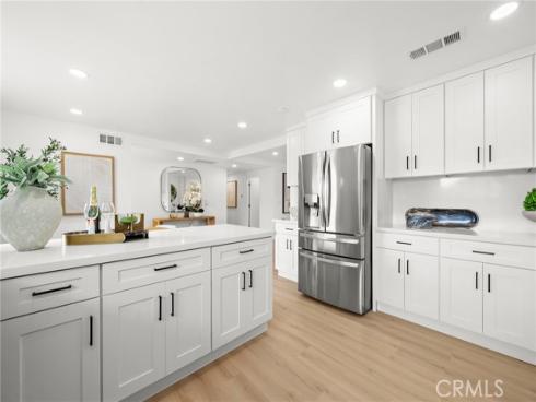 17081  Pleasant  , Huntington Beach, CA