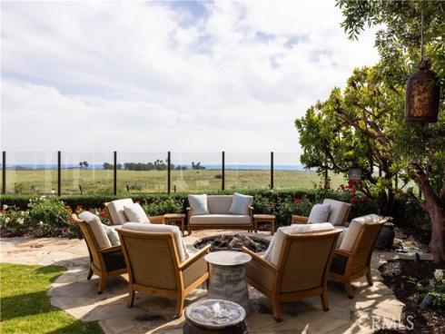 4492  Oceanridge   Drive, Huntington Beach, CA