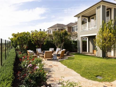 4492  Oceanridge   Drive, Huntington Beach, CA