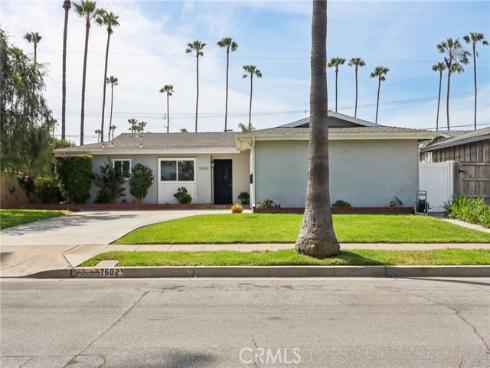 7602  Taylor  , Huntington Beach, CA