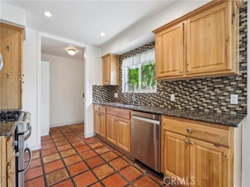 7602  Taylor  , Huntington Beach, CA