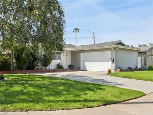 7602  Taylor  , Huntington Beach, CA