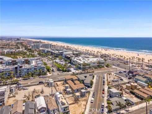 16872  Clovergreen   Lane, Huntington Beach, CA