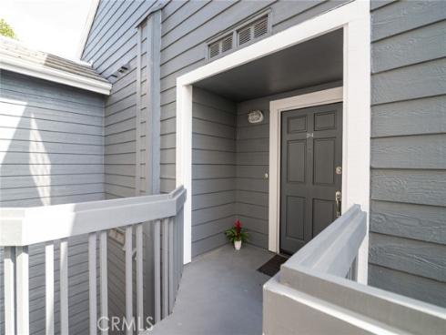 8192  Sandcove  204 , Huntington Beach, CA