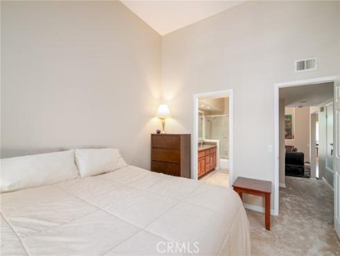 8192  Sandcove  204 , Huntington Beach, CA