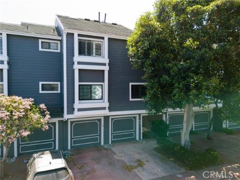 8192  Sandcove  204 , Huntington Beach, CA