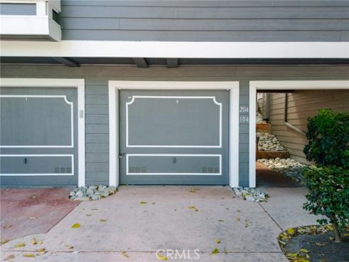 8192  Sandcove  204 , Huntington Beach, CA