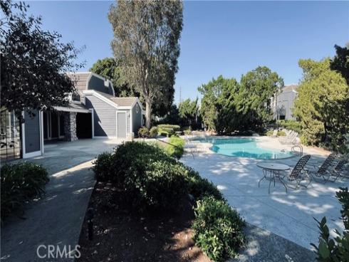 8192  Sandcove  204 , Huntington Beach, CA