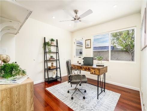 5441  Stardust  , Huntington Beach, CA