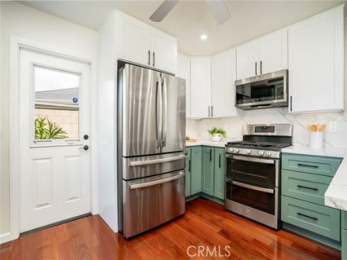 5441  Stardust  , Huntington Beach, CA