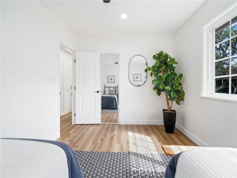 14872  Vanguard   Lane, Huntington Beach, CA