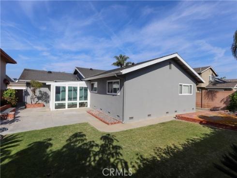 17332  Almelo   Lane, Huntington Beach, CA