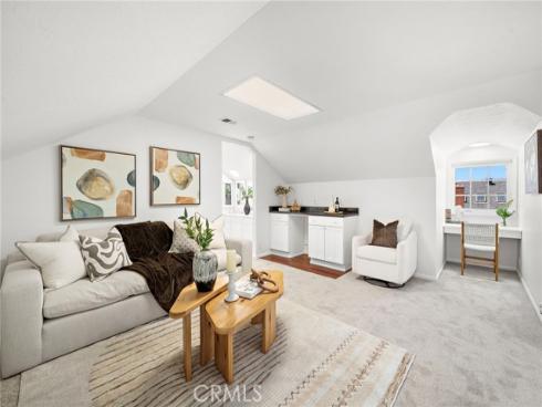 21191  Binghampton  , Huntington Beach, CA